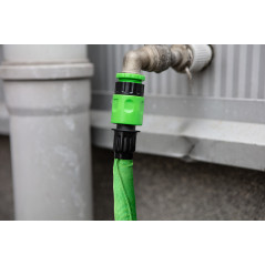 Ett set med en utdragbar slang på 7,5 m - 22,5 m.