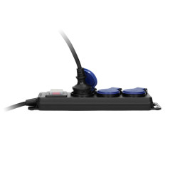 Förlängningskabel för verkstad med stänkskydd och strömbrytare IP44, 3 uttag 2P+Z IP44, gummikabel, H05RR-F 3x1,5mm², längd 5m.