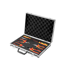 Ett set med tänger och skruvmejslar 1000V, 7 st.