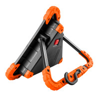 Batteridriven lampa + varningstriangel 2 i 1