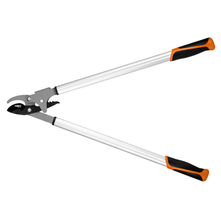 Beskärningssax med by-pass 765 mm, klipper upp till 40 mm, ökar trycket med 60%