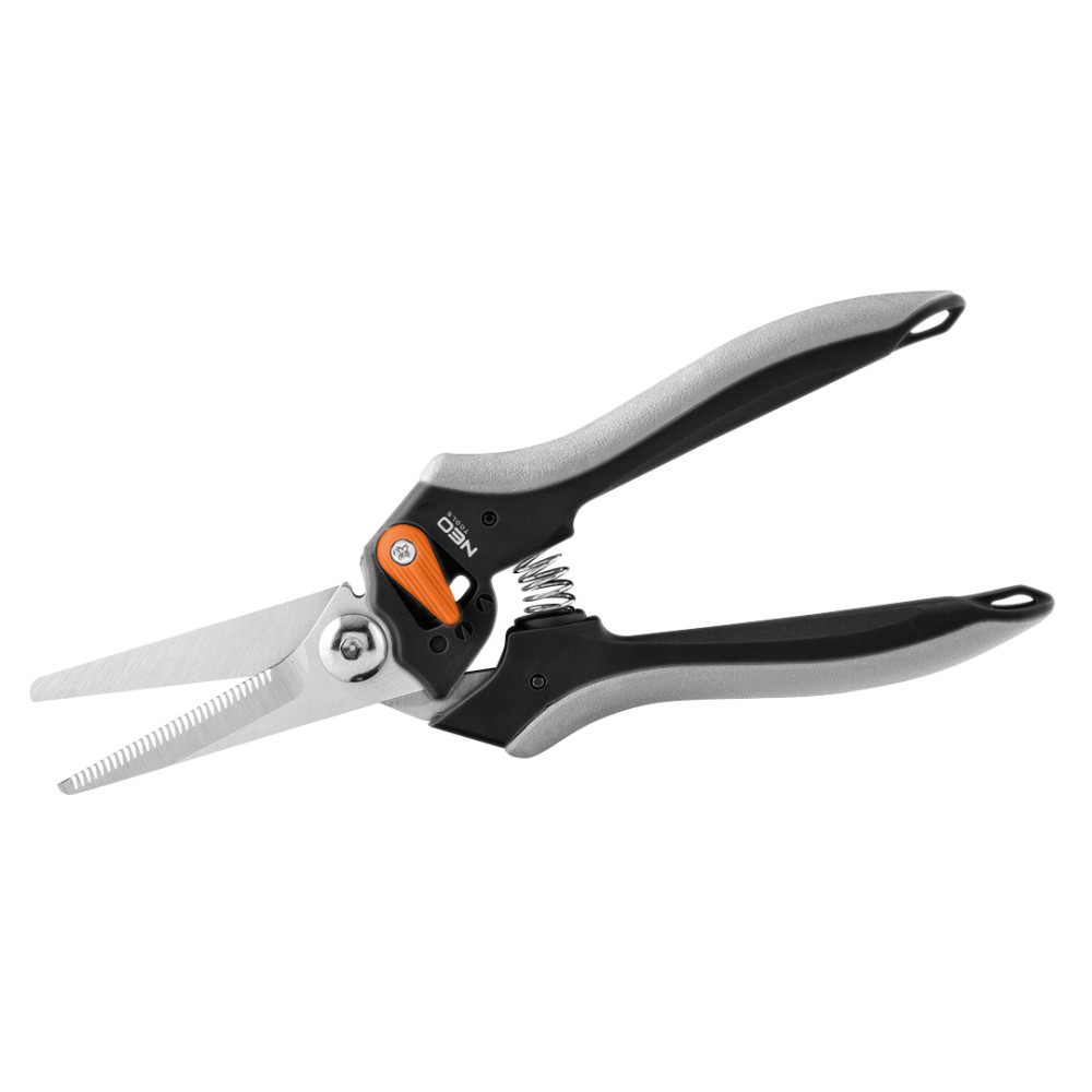 Universell sekatör 210 mm, klipper upp till 6 mm, justerbar bredd Universell sekatör 210 mm, klipper upp till 6 mm, justerbar bredd