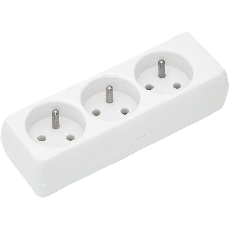 9759- Vägguttag gn-370/gn-330 3-uttag med jordanslutning vit