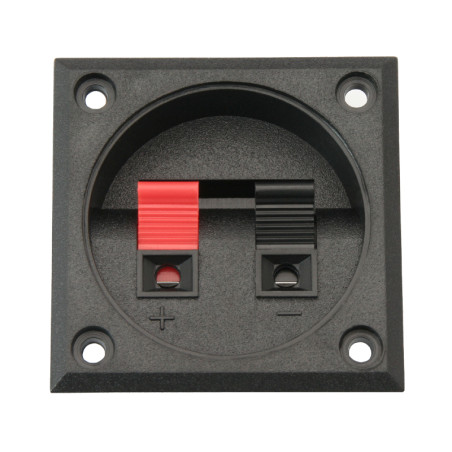 2247 - Fyrkantigt pelaruttag